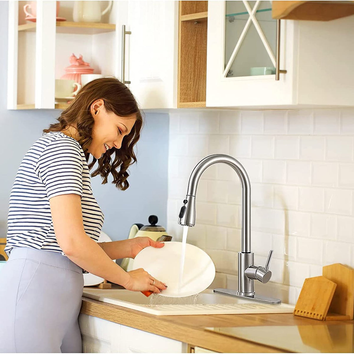 PHANCIR Kitchen Faucet with Pull Down Sprayer, High Arc Single Handle