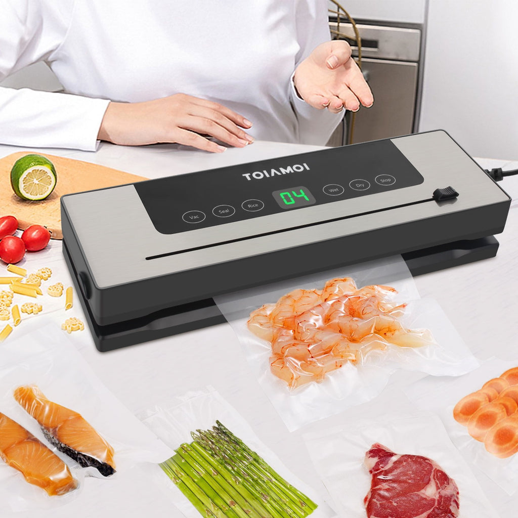Wet and Dry Vacuum Sealer with Built-In Cutter and 10 Bags